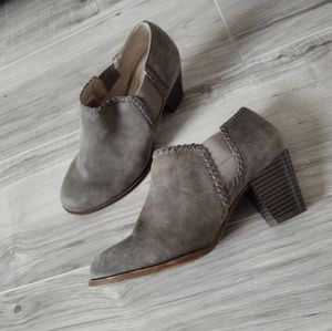 Life Stride Joelle Tan Heel/Ankle Booties